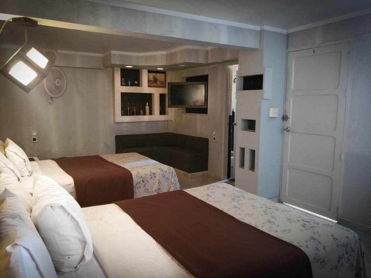 Silmar Hotel/Motel Rio Blanco  Extérieur photo